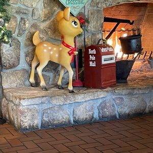 Meet your Posher, Melaney